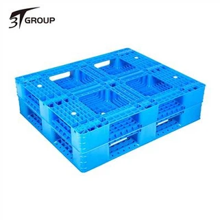 Palet din plastic pentru raft pentru fotografii